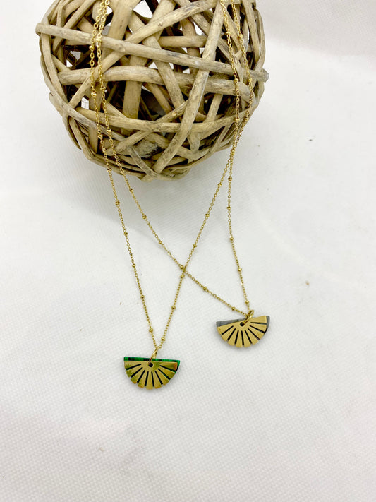 Collier pierre LILA